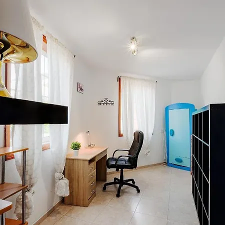 Casa Silvana Wifi 300mbs Holiday home